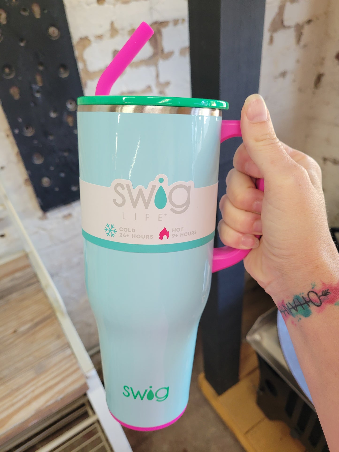 Swig 40oz Mega Mug